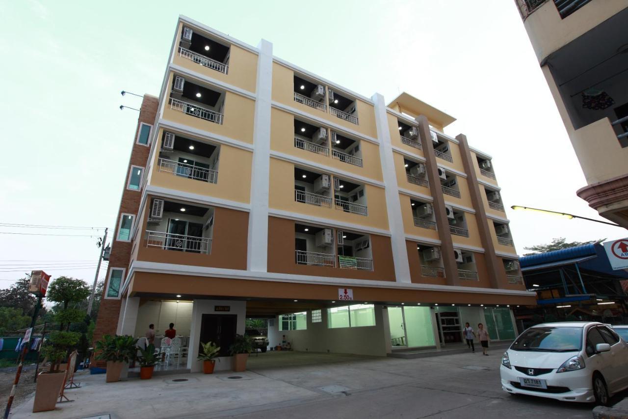 Rattanasook Residence Μπανγκόκ Εξωτερικό φωτογραφία